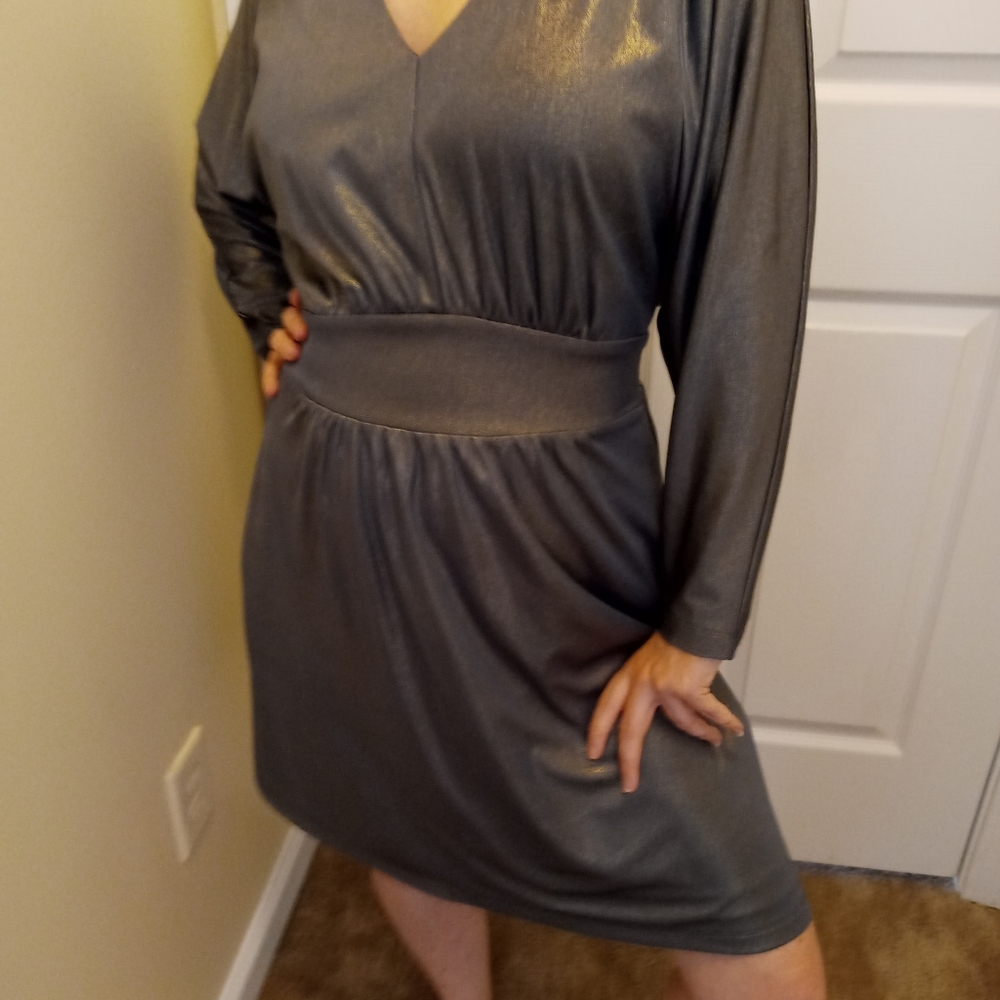 Guess dark gold dress - Picture 3 of 7